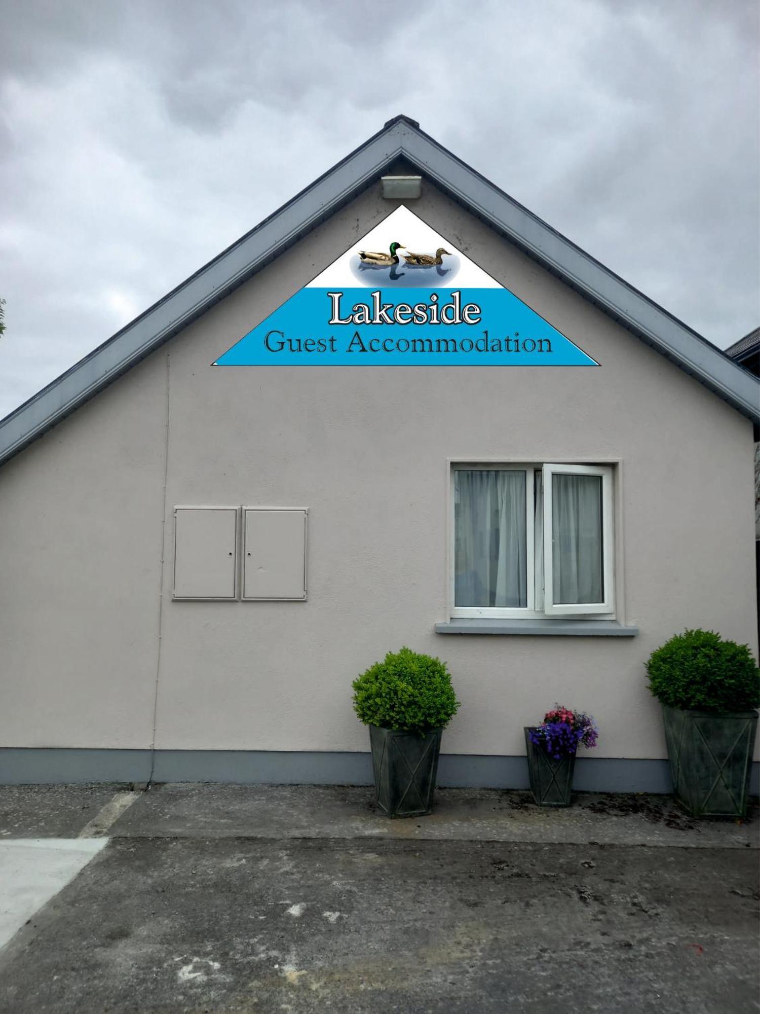 Lakeside Loughrea Exteriér fotografie